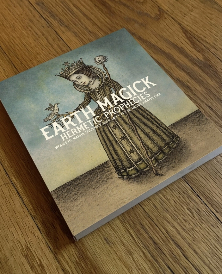 Earth Magick Tarot Guide Book