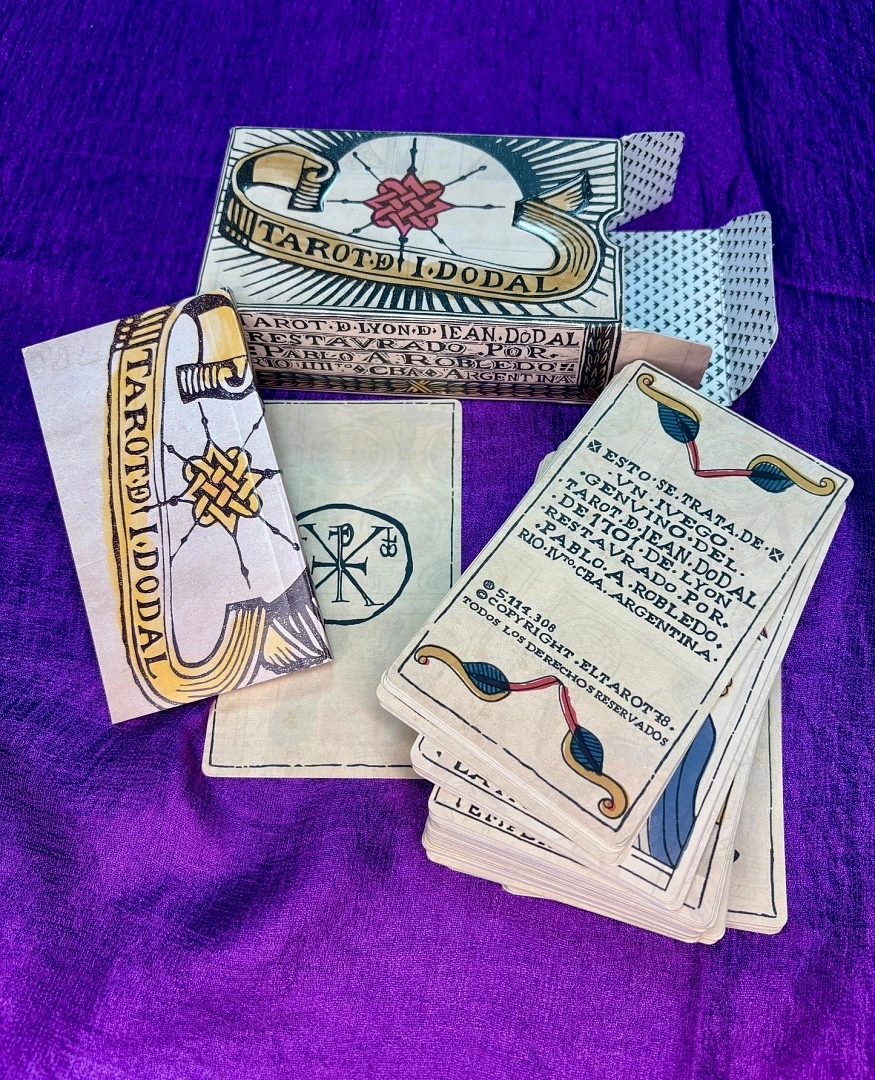 Tarot Dodal de Pablo Robledo